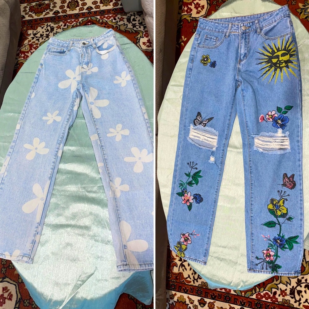 Two pairs women’s xs jeans